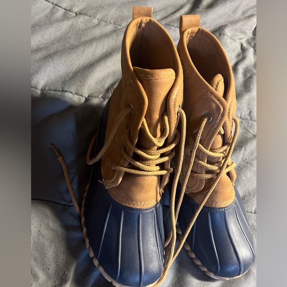 Duck boots size 13 kids - Picture 2 of 2